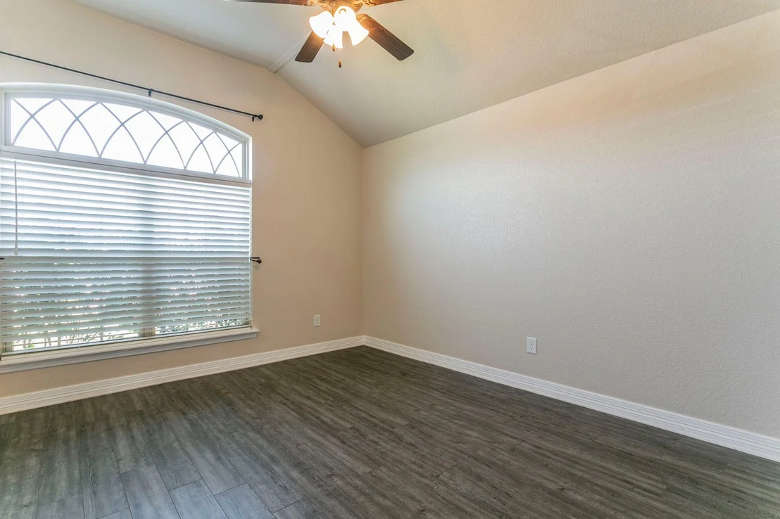 Photo of 1814 Rustic Manor DR