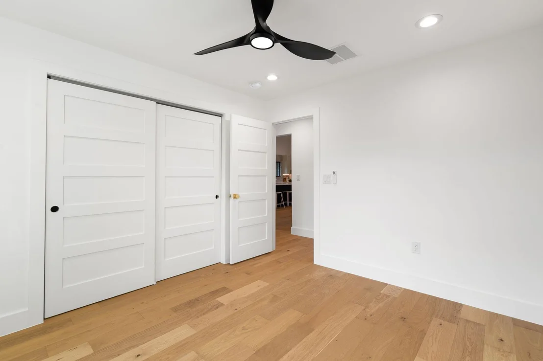 Photo of 5703 Marilyn DR