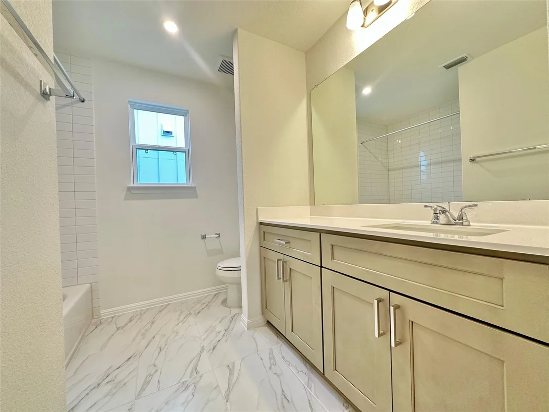 Photo of 380 Young ST