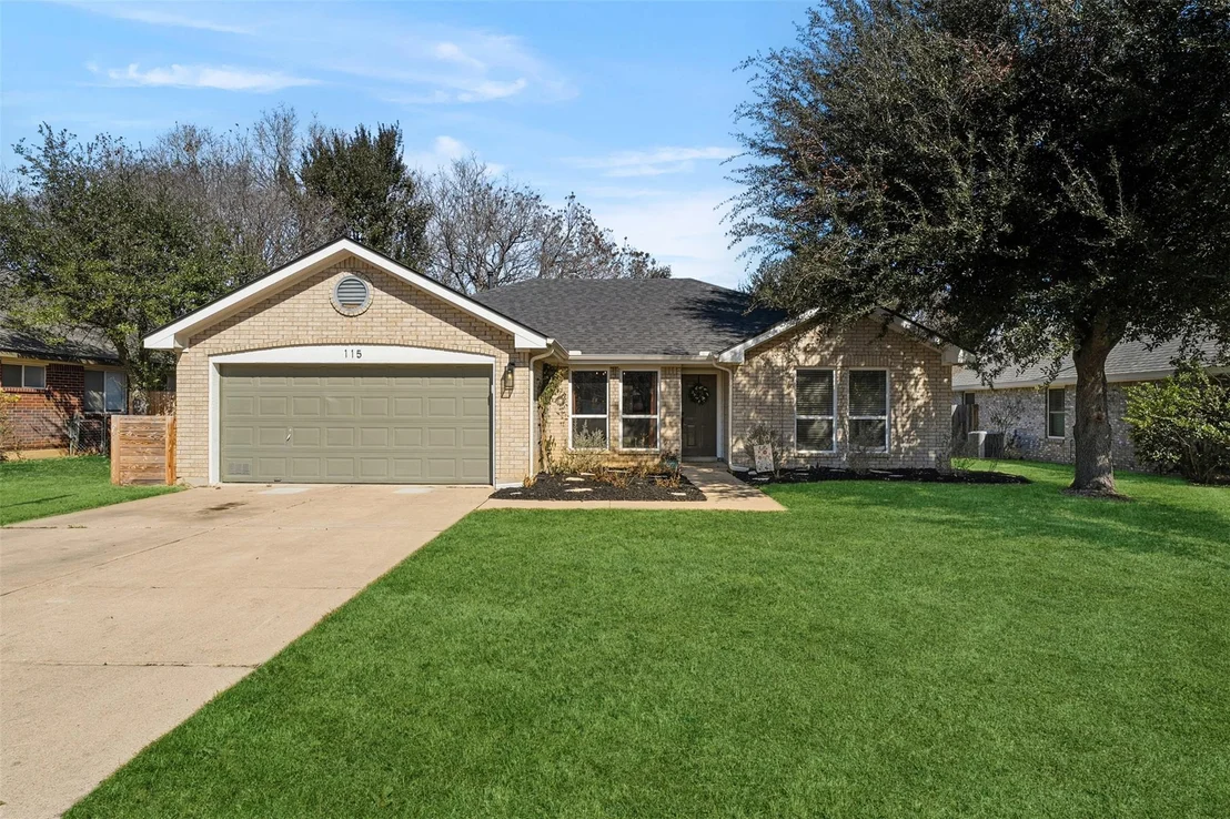 Photo of 115 Finch LN