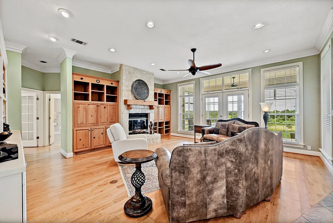 Photo of 948 Upper Elgin River RD
