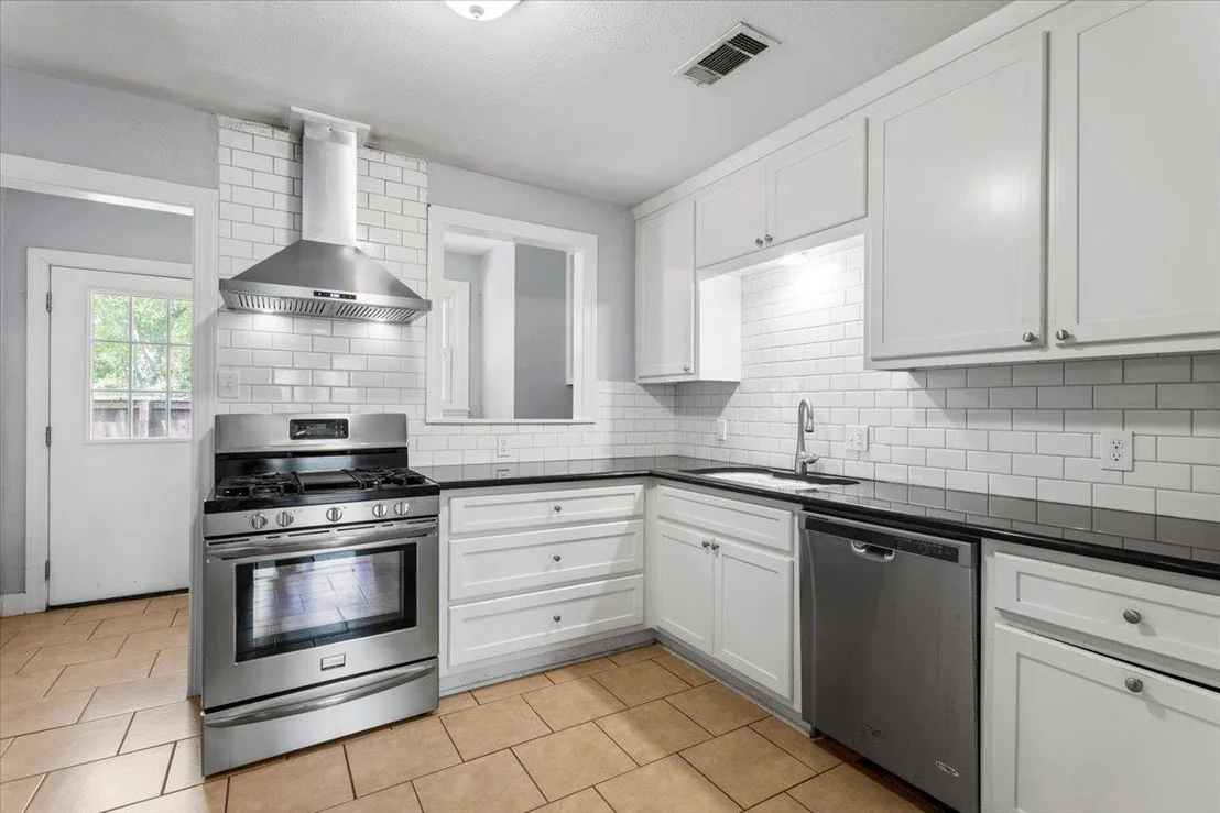 Photo of 2804 Breeze TER