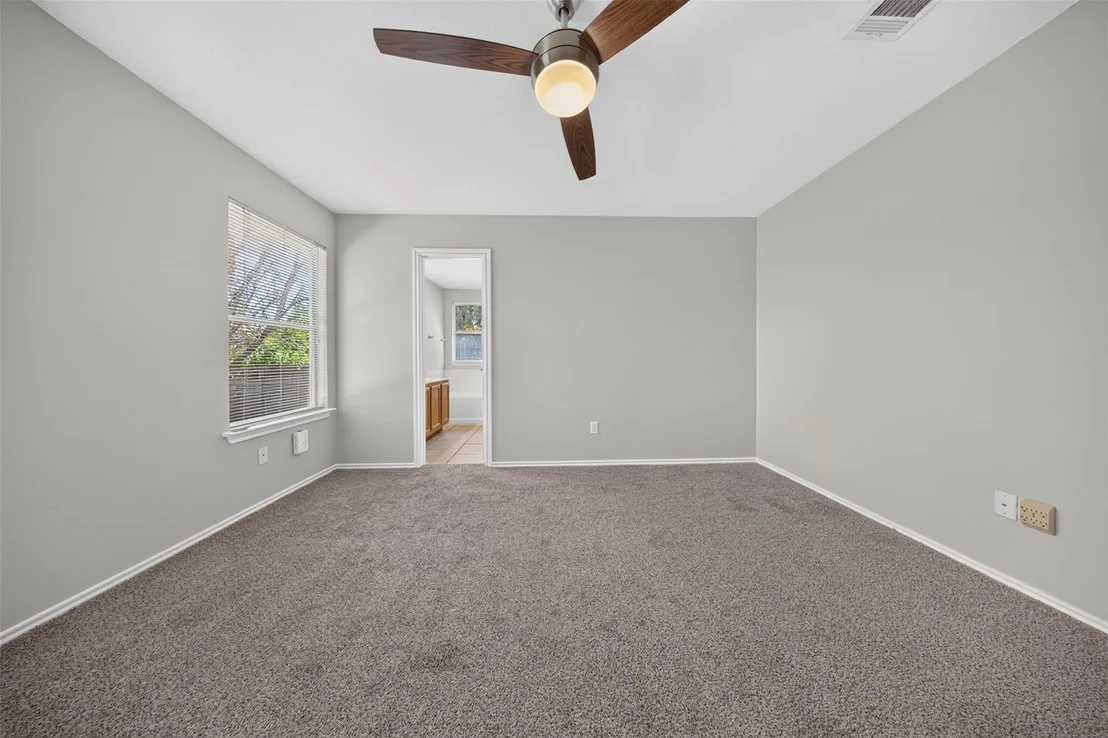 Photo of 112 Northern TRL