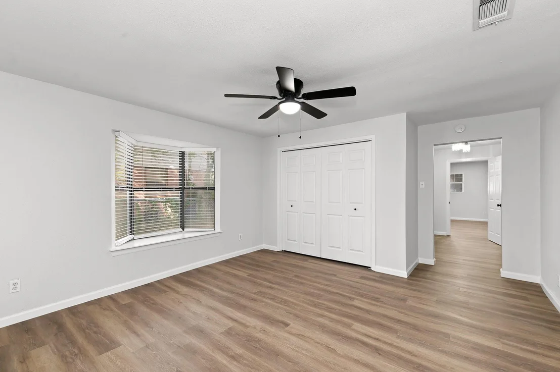 Photo of 1411 Violet Ave