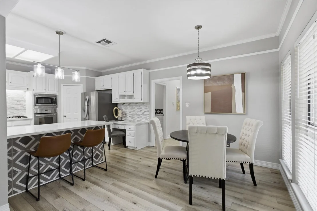 Photo of 9 Hillway DR