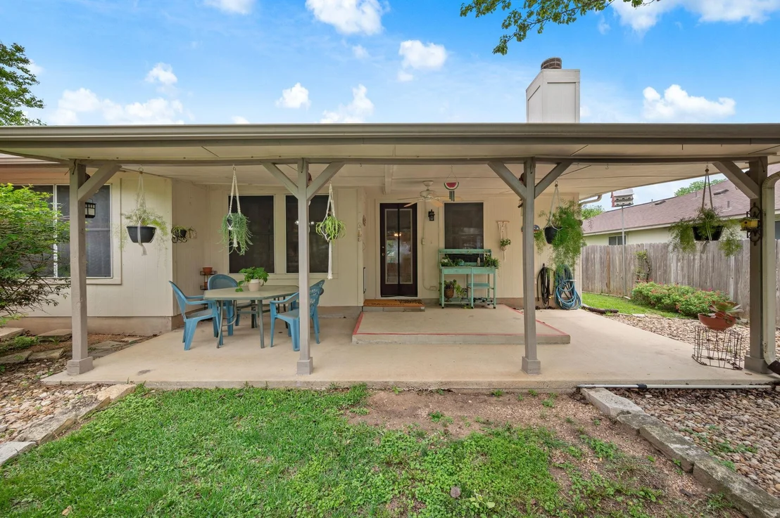 Photo of 450 Zebra DR