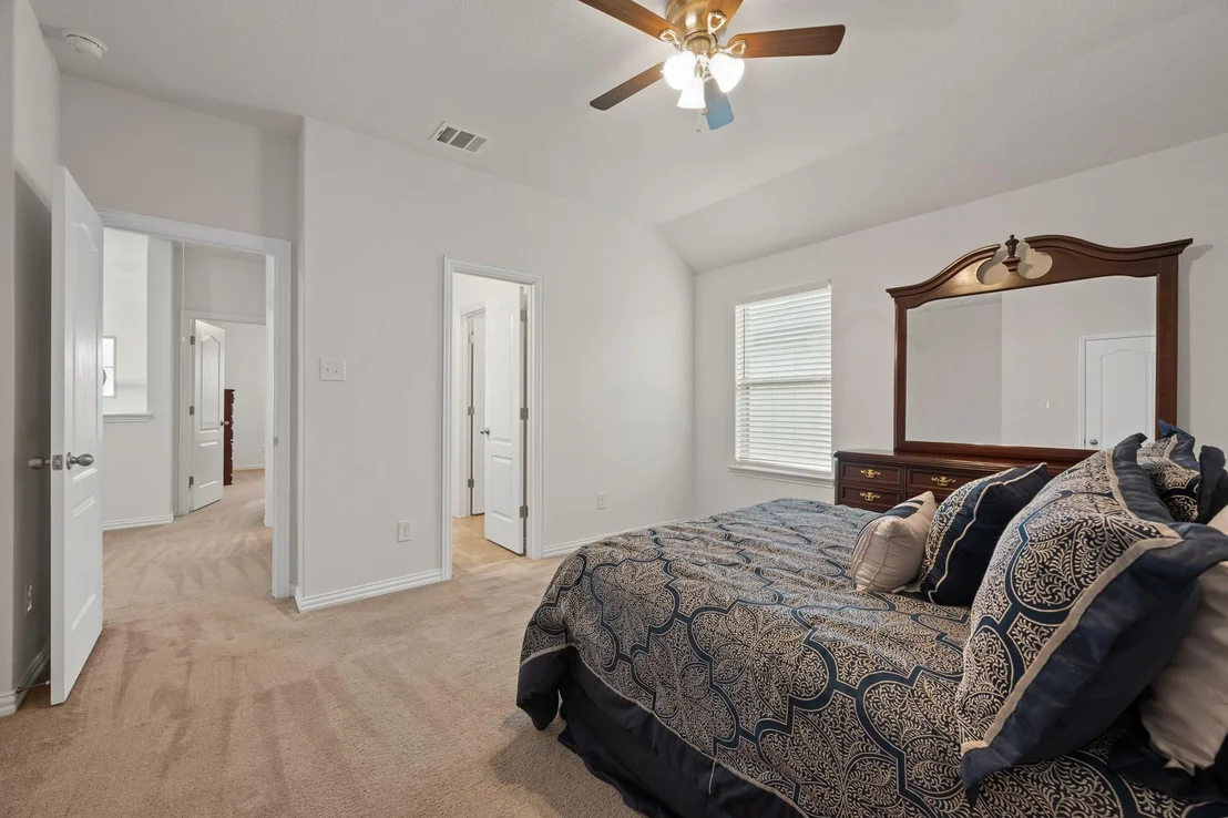 Photo of 145 Findley Ave