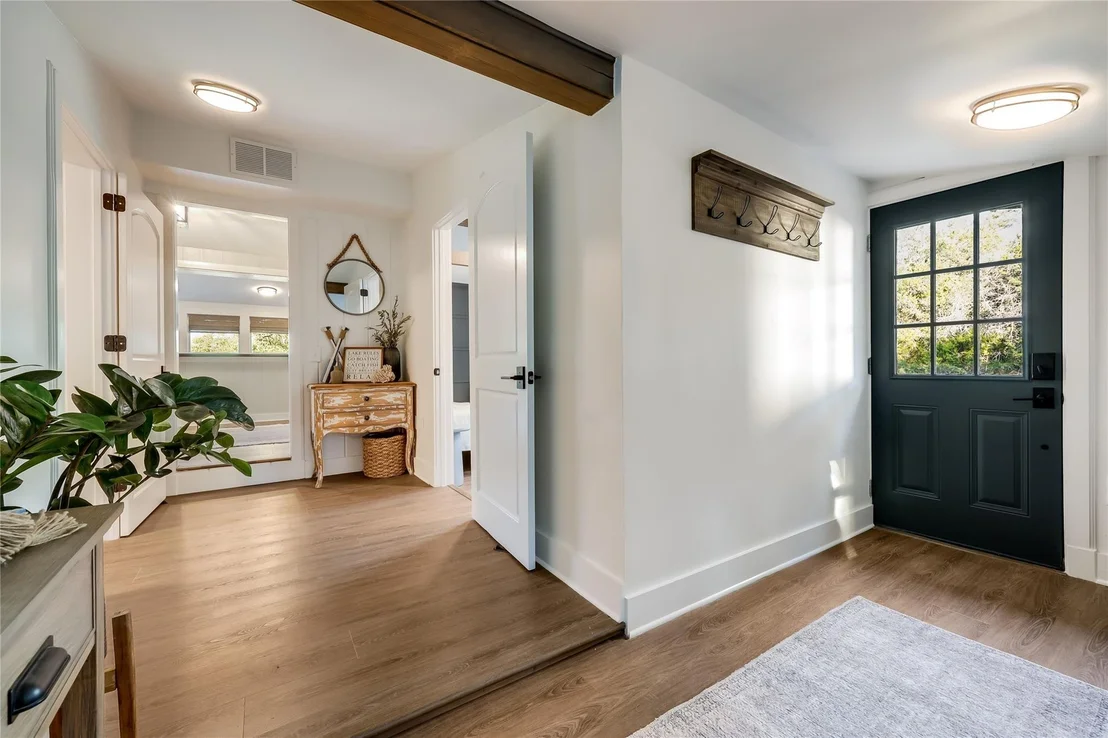Photo of 23614 Midway DR