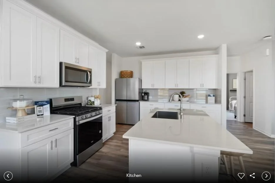 Photo of 201 Adlai Ave