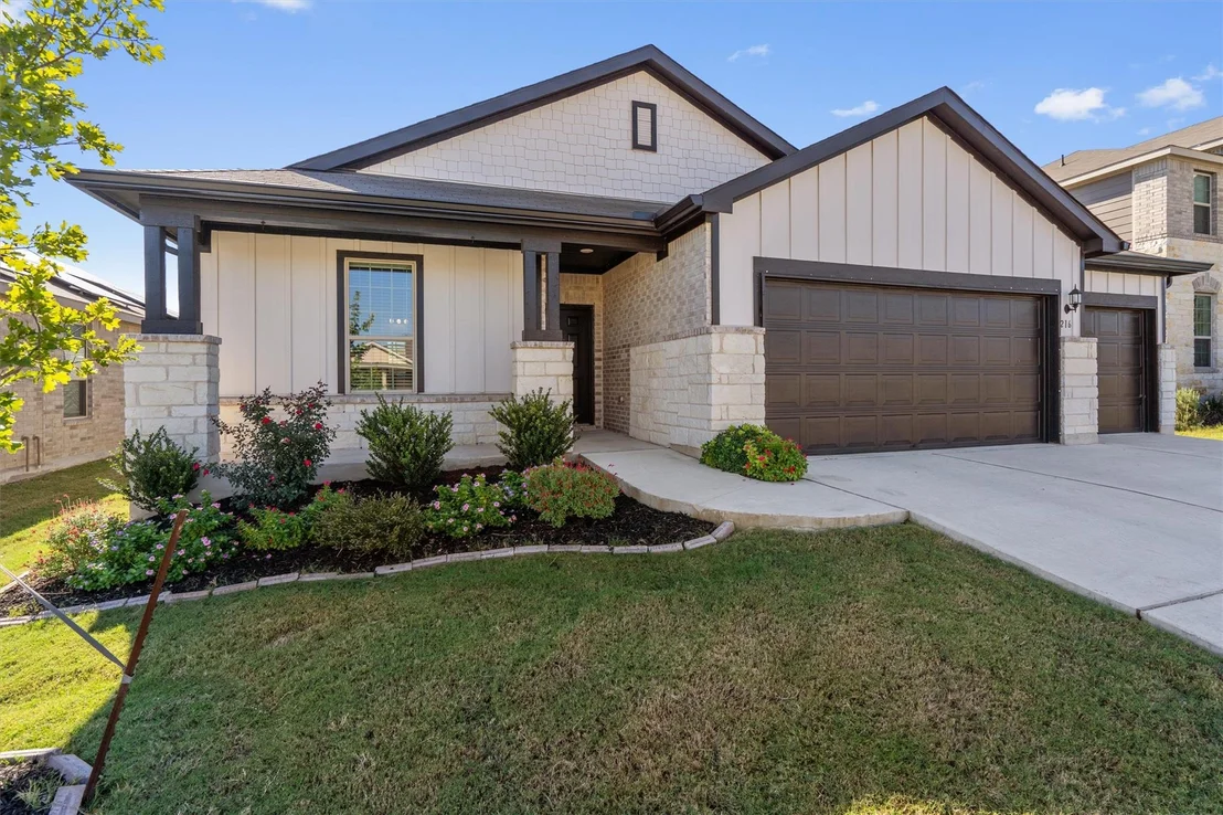 Photo of 216 Janice RD