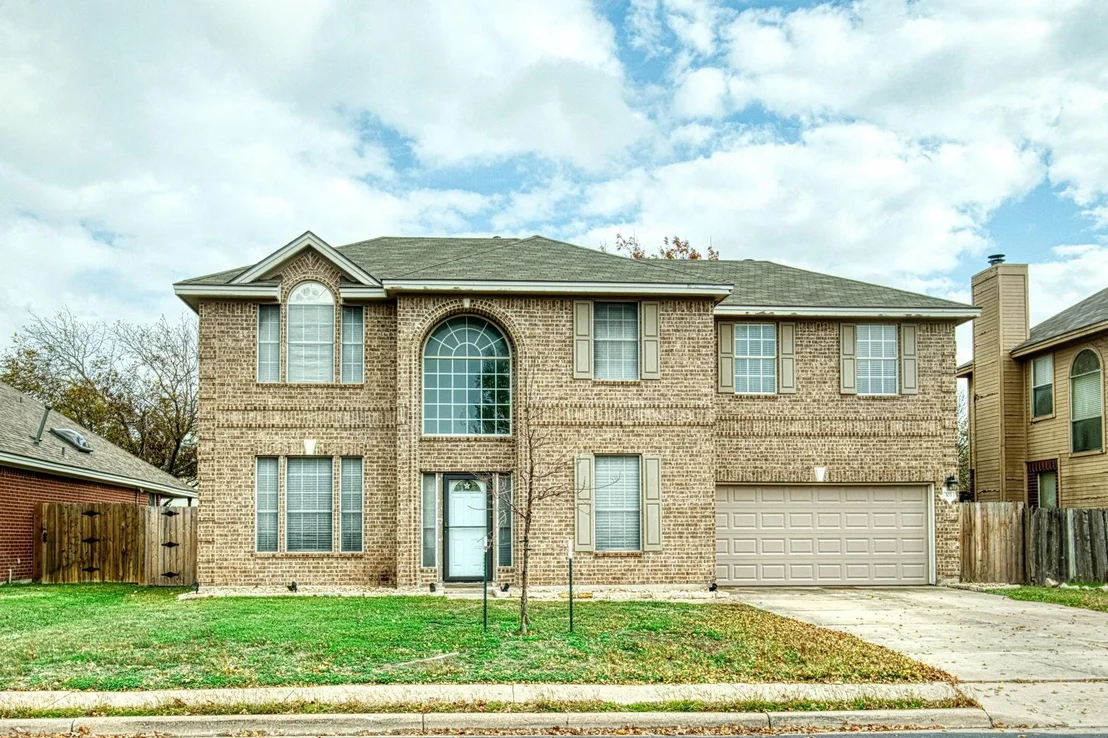 Photo of 303 Reinhardt BLVD
