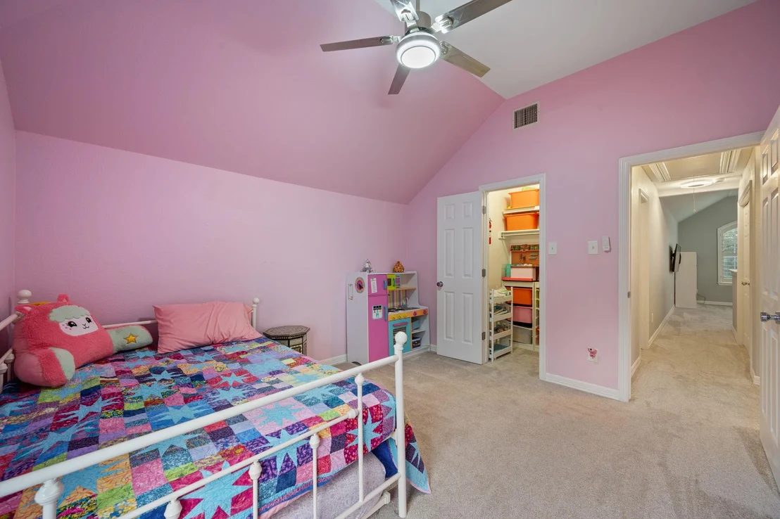 Photo of 19402 Gale Meadow DR