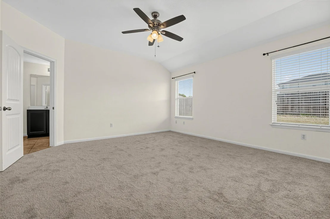 Photo of 132 Denton DR