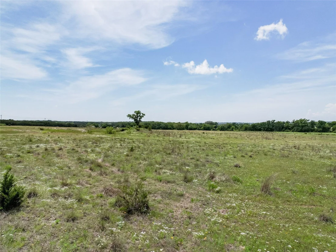 Photo of 2001 County Road 228 RD
