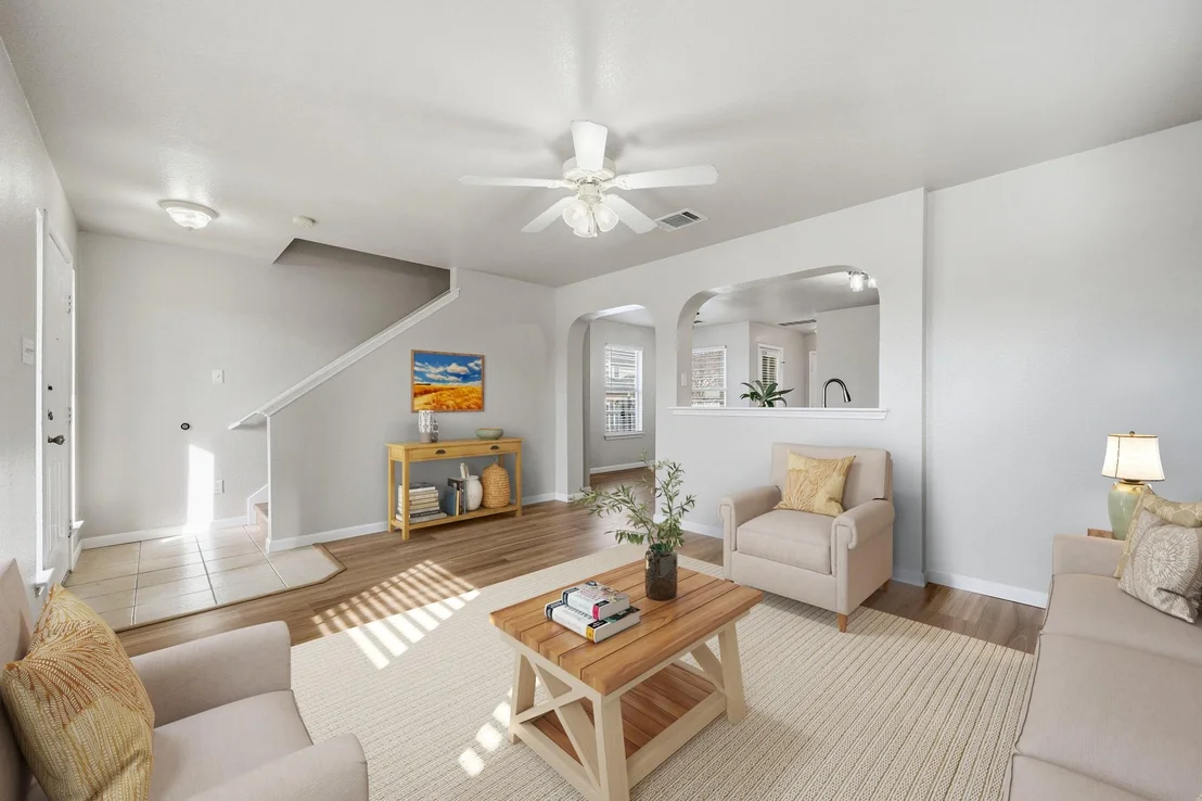 Photo of 1733 Thompson TRL