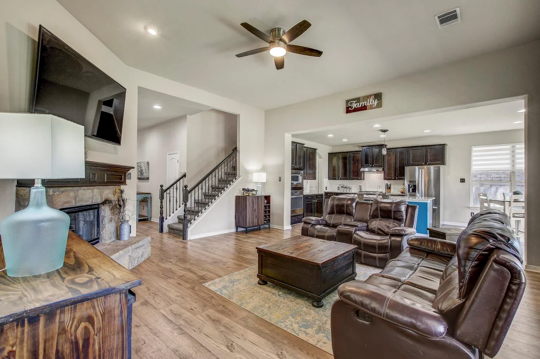 Photo of 248 Treehaven CT