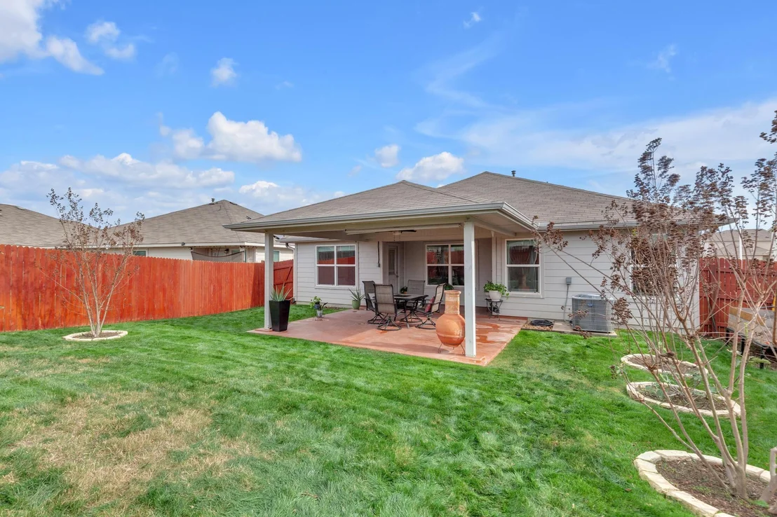 Photo of 15100 Custis LN