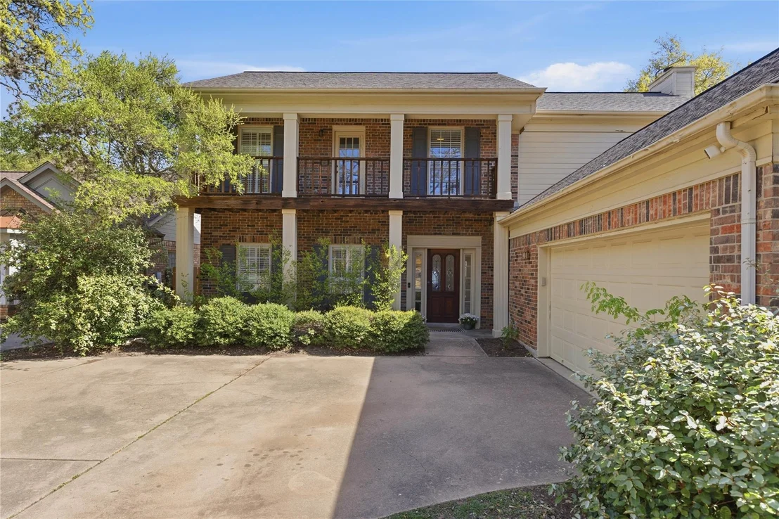 Photo of 6310 Walebridge LN