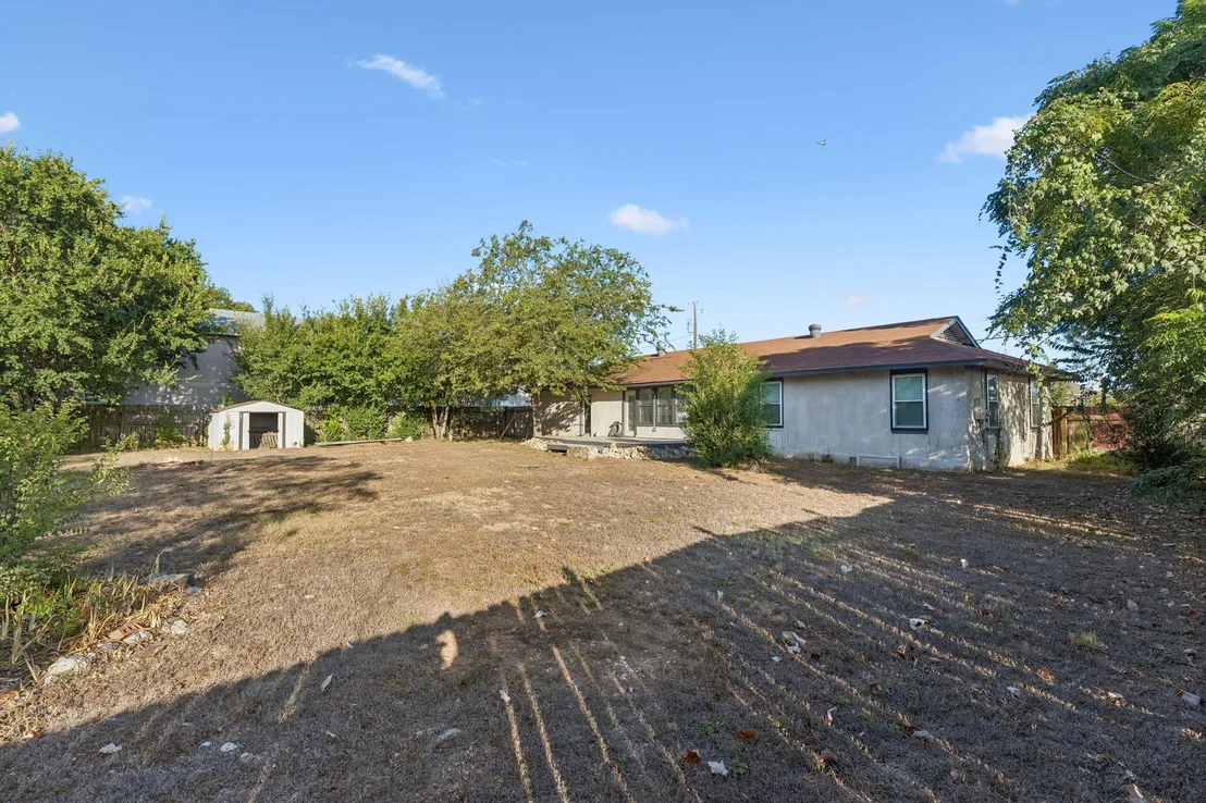 Photo of 200 Seminole RD