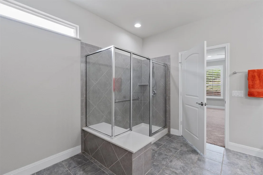 Photo of 511 Davis Mountain CIR