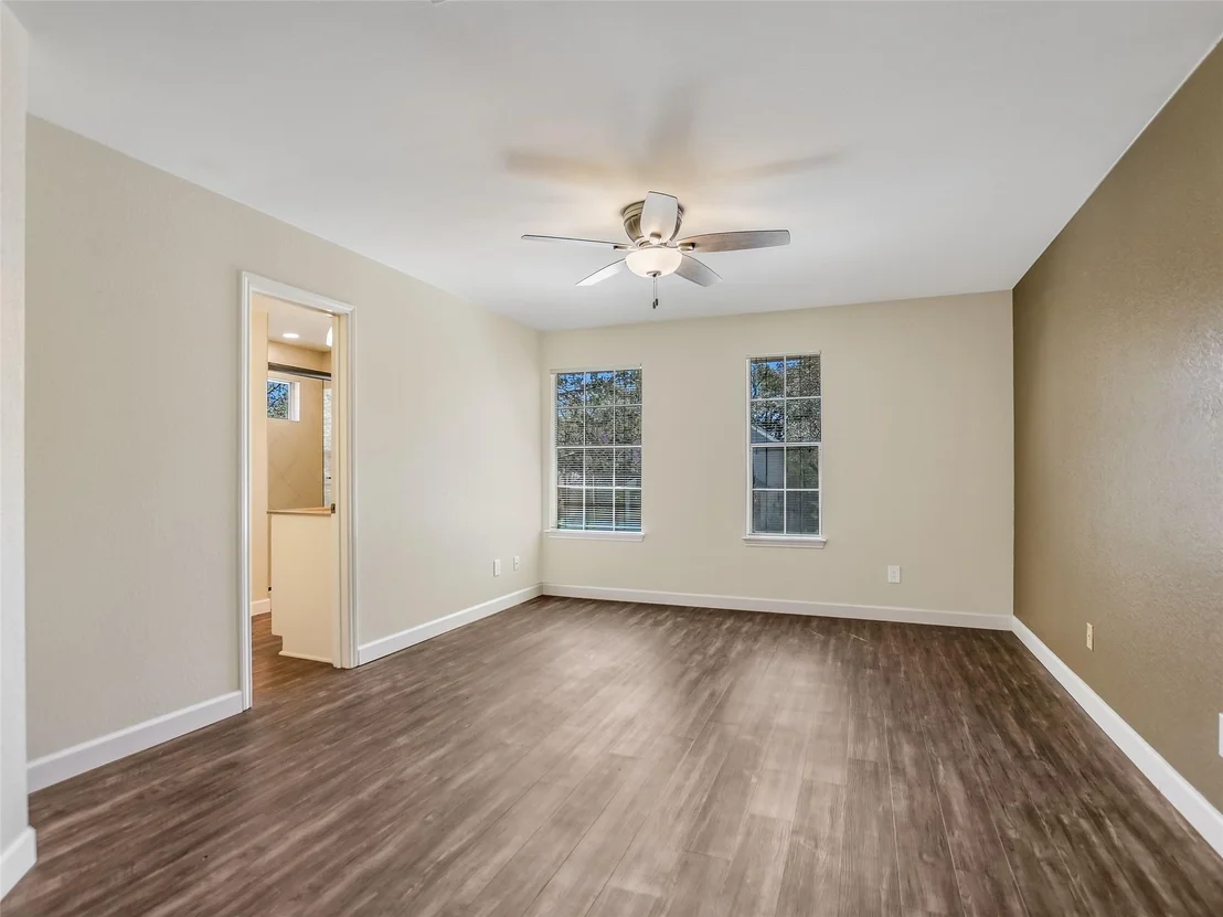 Photo of 716 Shiny Rock DR