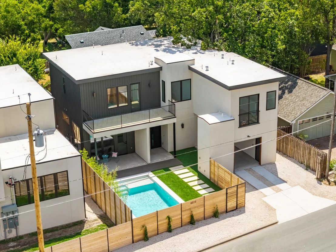 Photo of 6210 Camino Real