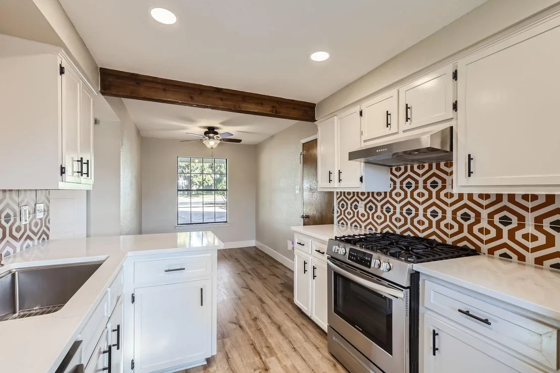 Photo of 1711 Ryon LN