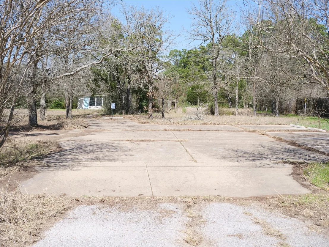 Photo of 188 Highway 21 E