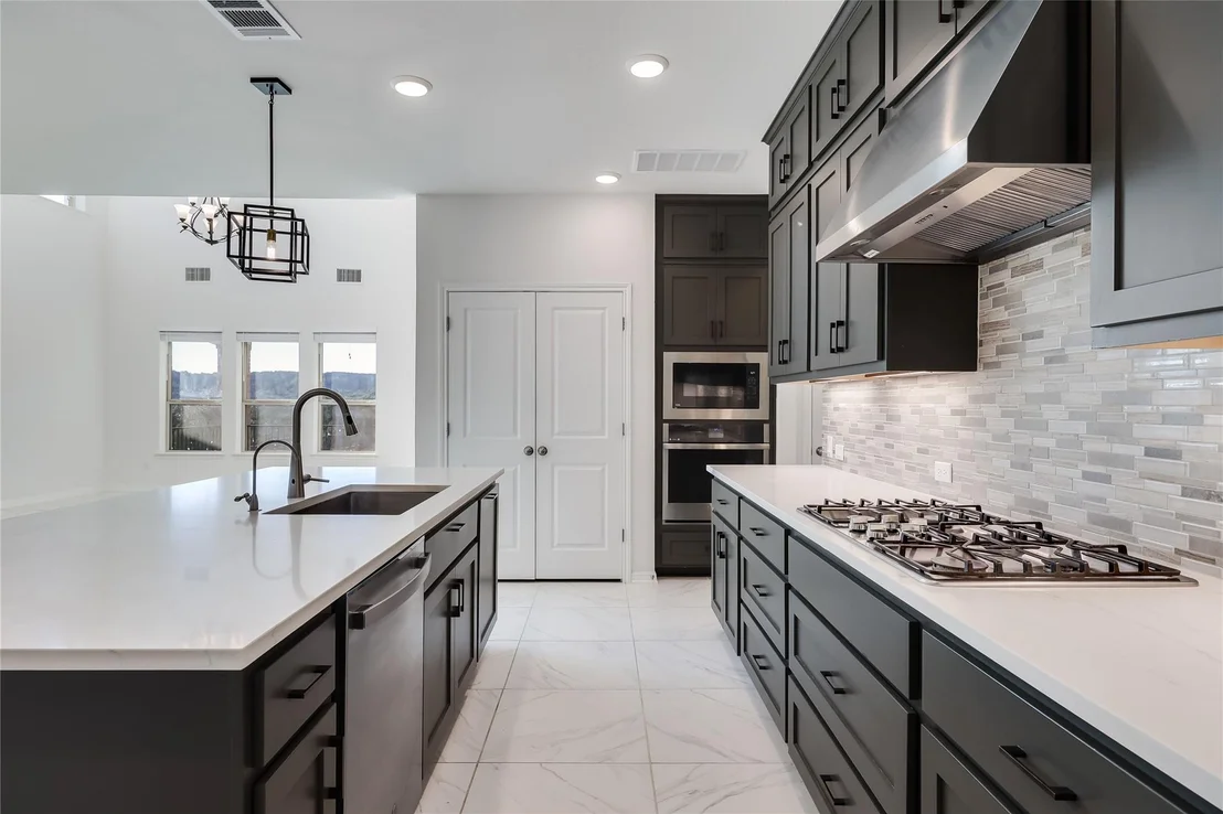 Photo of 4621 Modena Bay BND