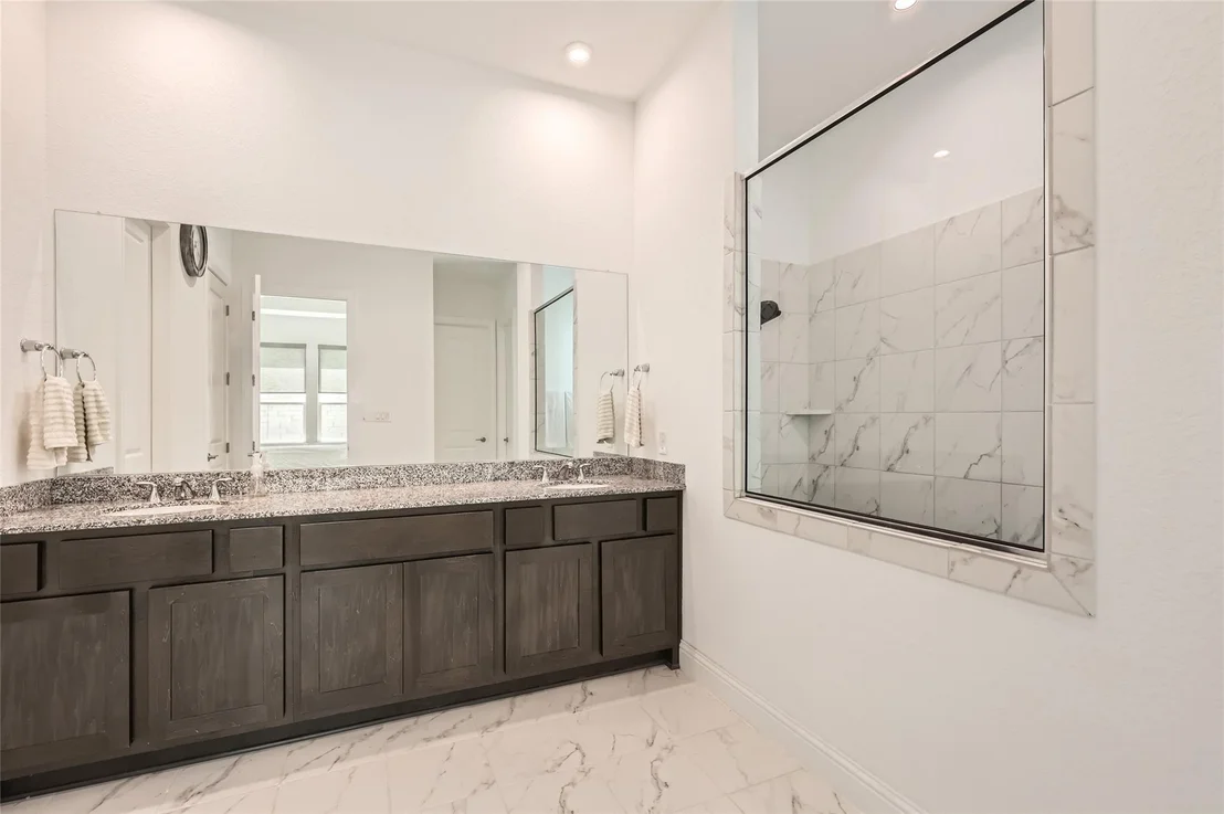 Photo of 4608 Modena Bay BND