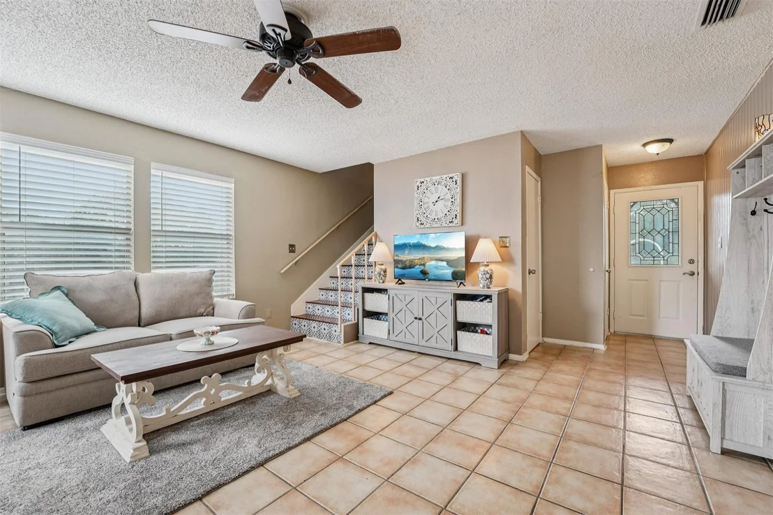 Photo of 11203 Travis DR
