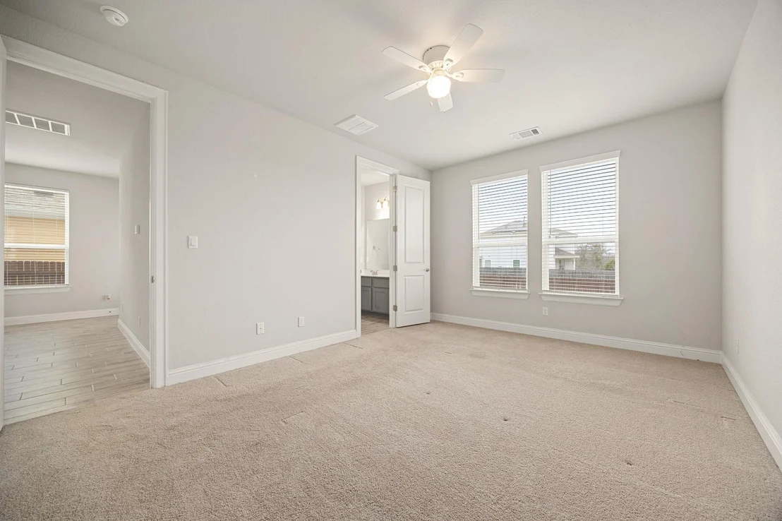 Photo of 109 Riverhill DR