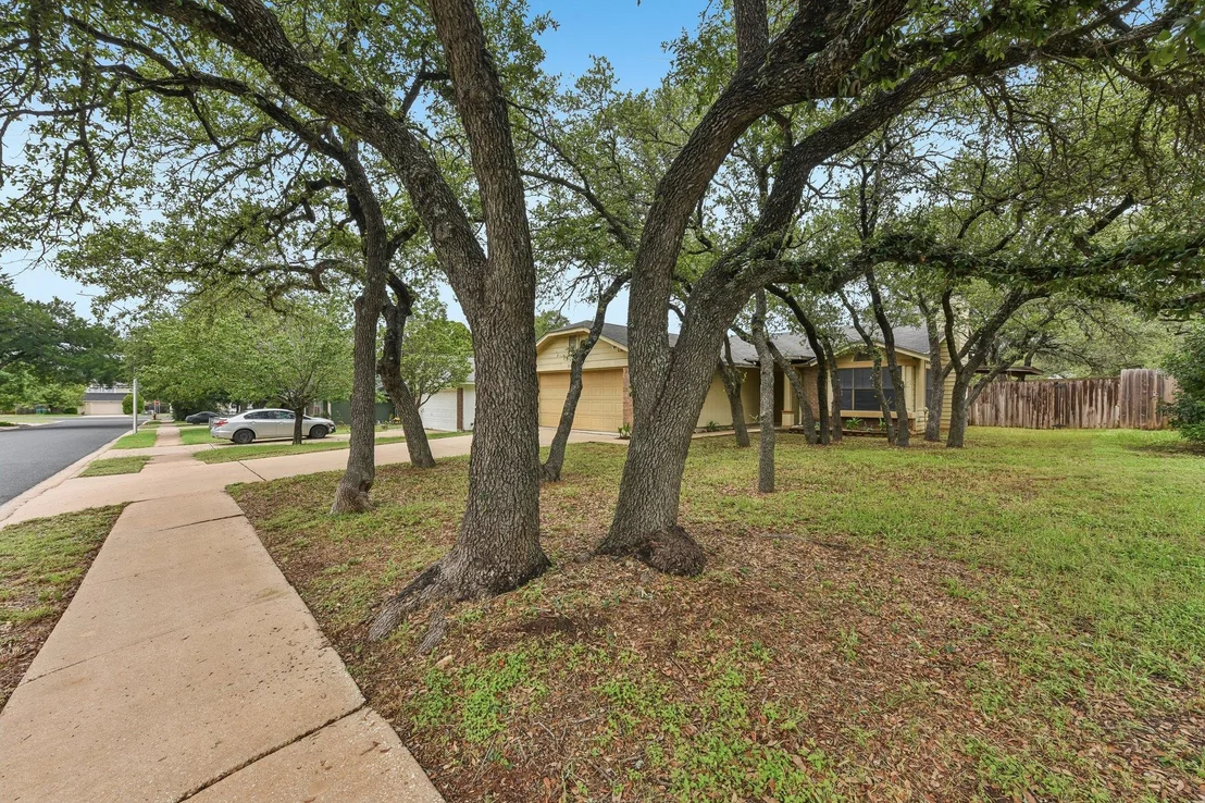 Photo of 3408 Larkspur WAY