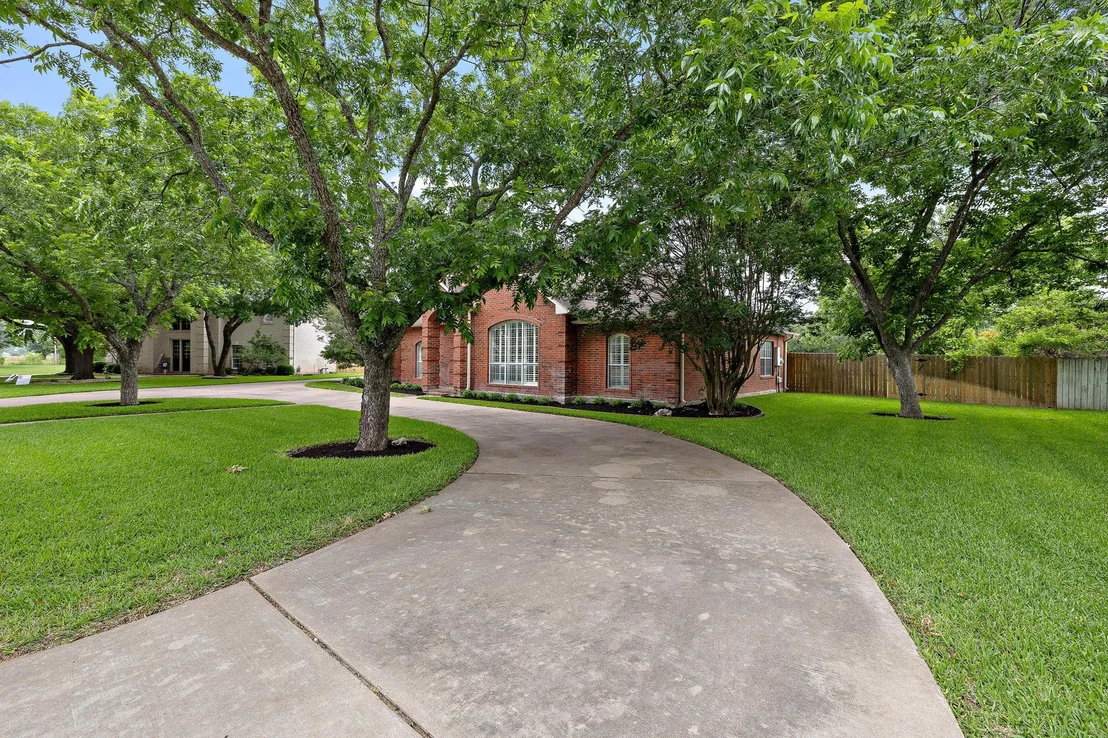 Photo of 11 Meadow RUN