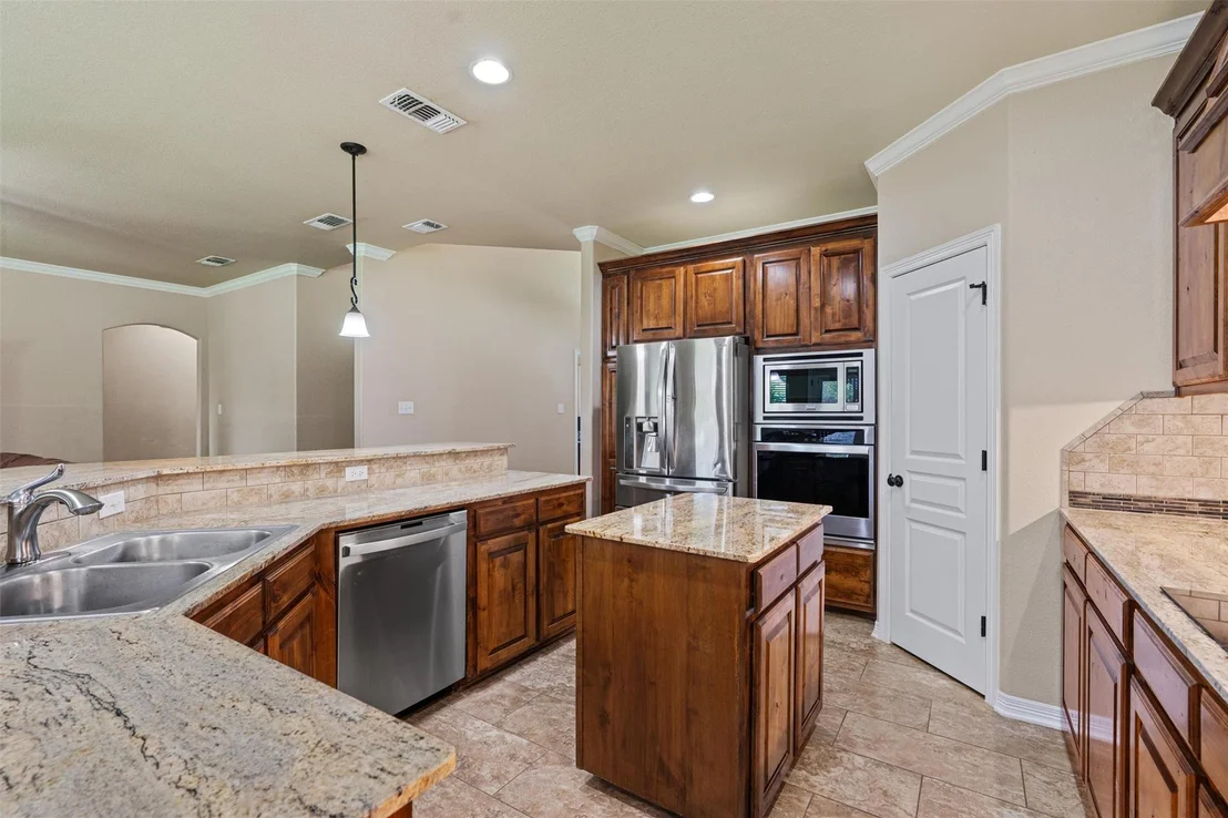 Photo of 3316 Wildcatter CV