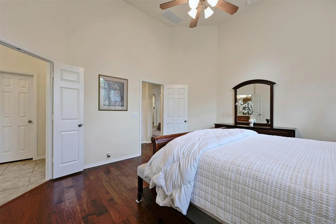 Photo of 204 Saddleback RD