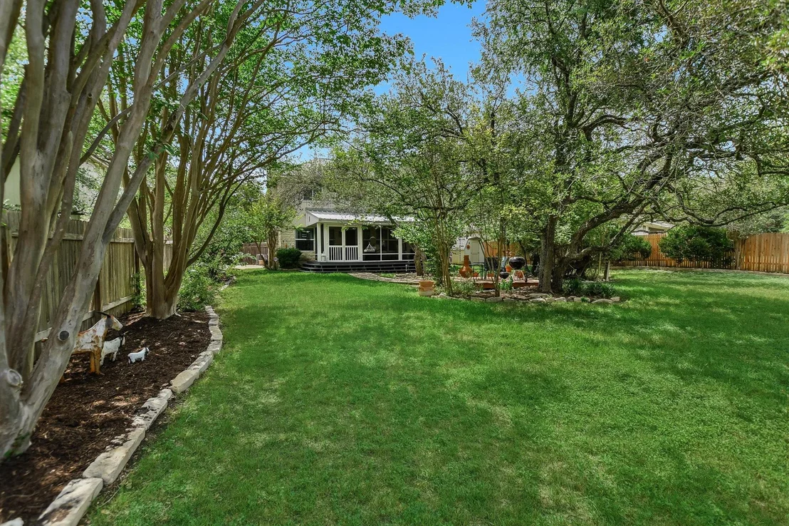 Photo of 13216 Humphrey DR