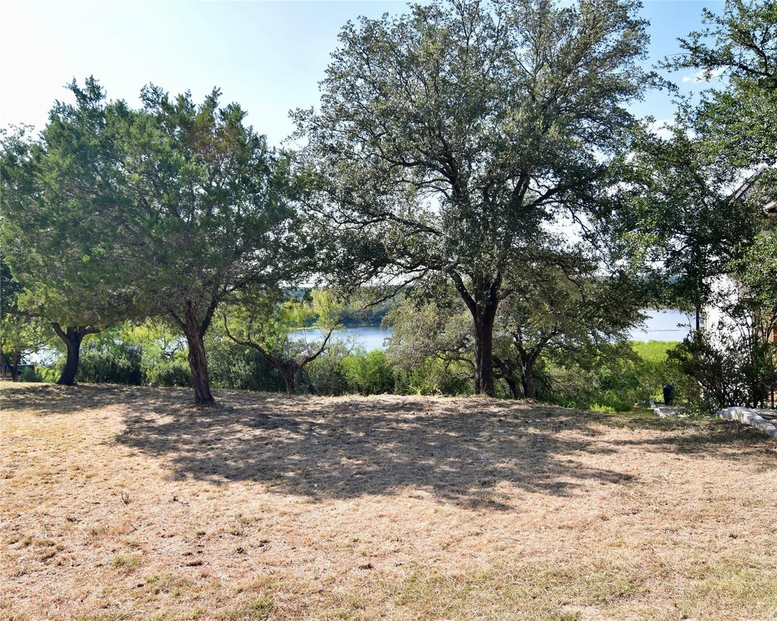Photo of 637 Wesley Ridge DR