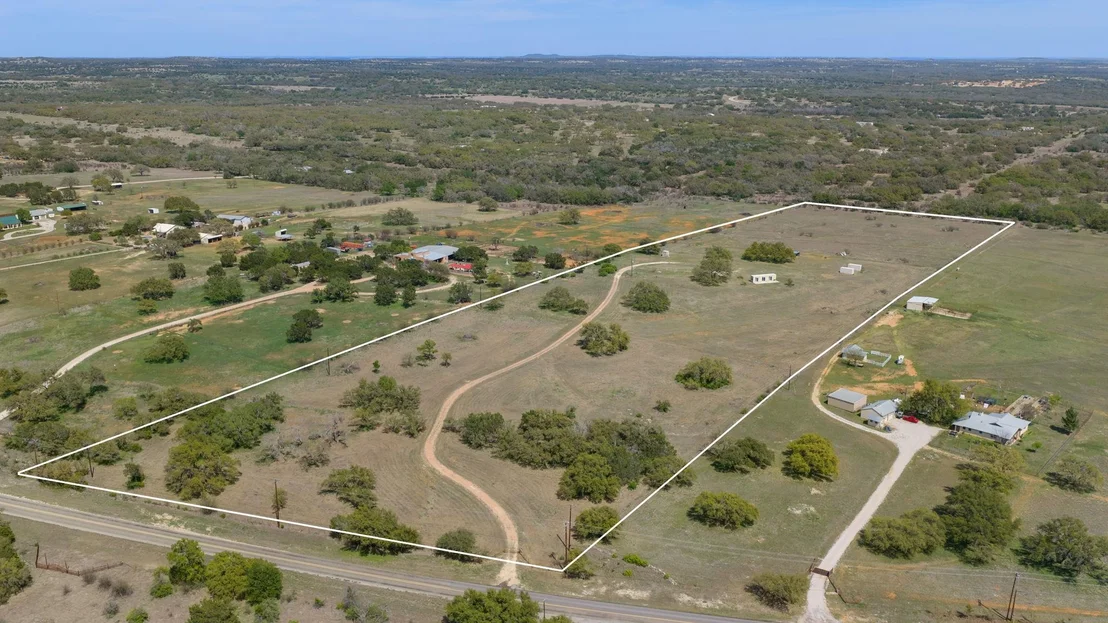 Photo of 2502 Ranch Road 1323