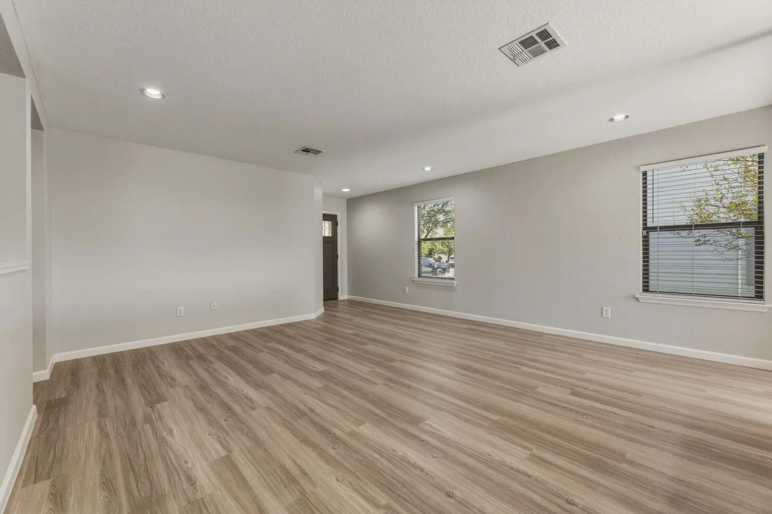Photo of 4209 Glacier Point CV