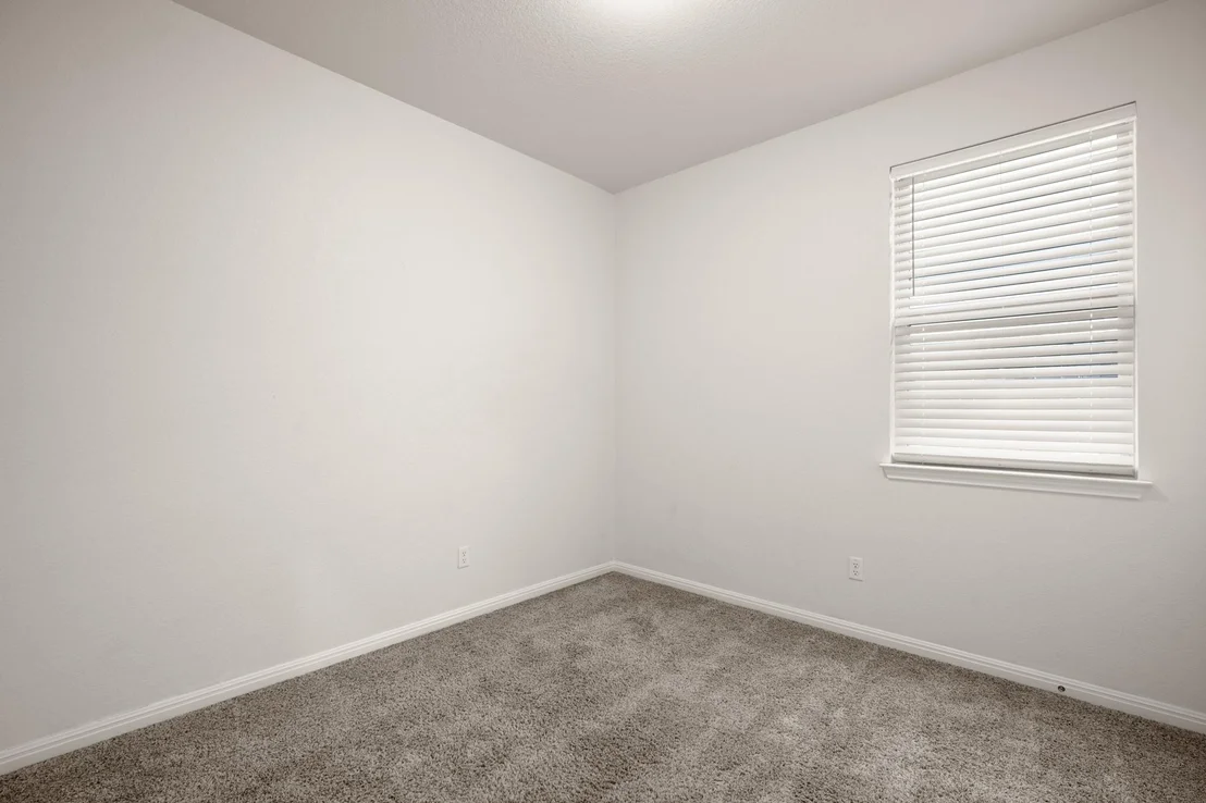 Photo of 152 MOUNTAIN VALLEY ST