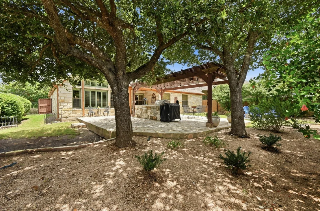 Photo of 114 Drury LN