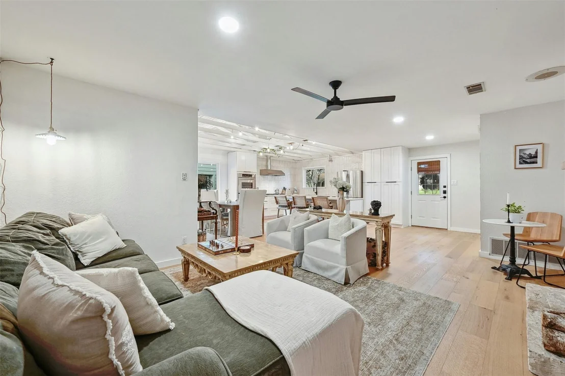 Photo of 9011 Wagtail DR