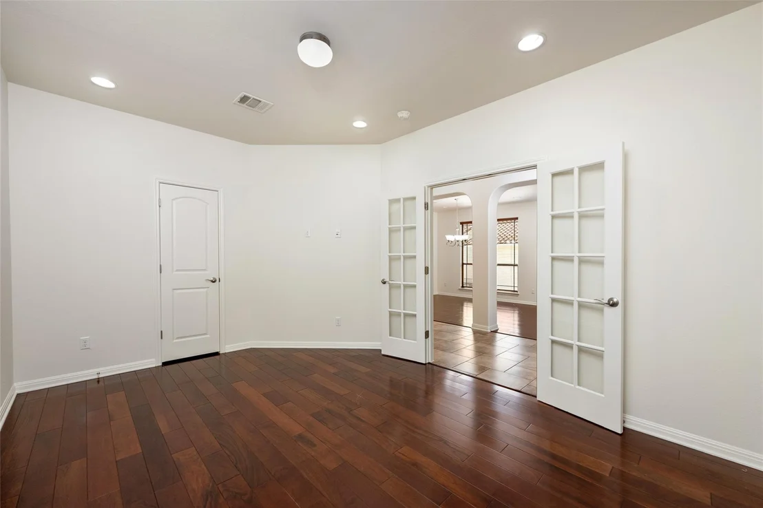 Photo of 15205 Spillman Ranch LOOP
