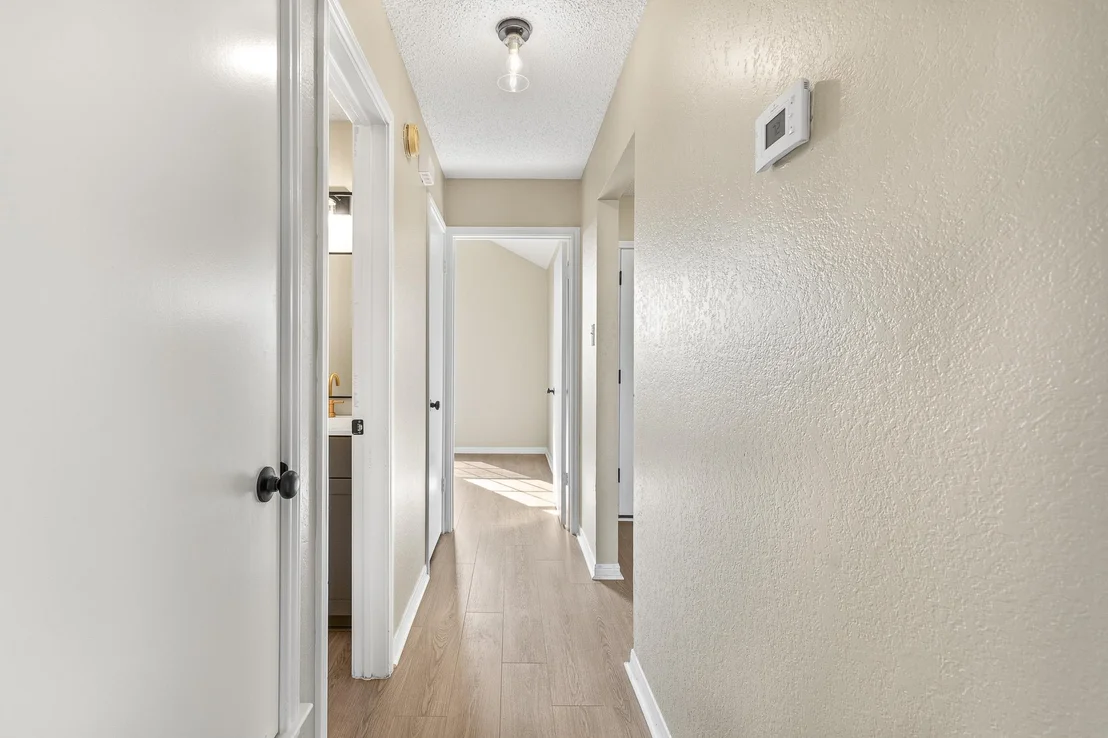 Photo of 2004 Starlight DR
