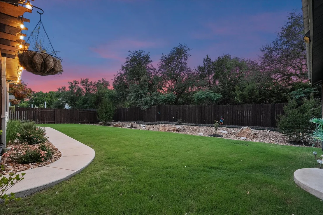Photo of 225 Escarpment WAY