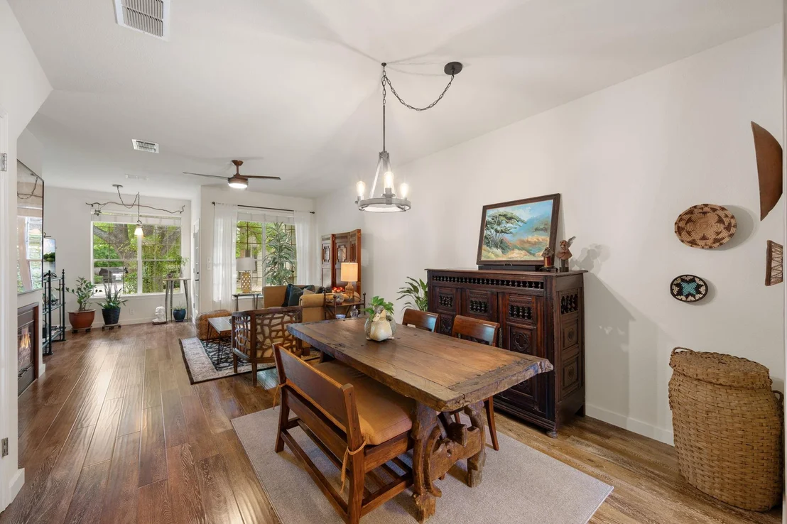 Photo of Unit 32 at 12401 Los Indios TRL