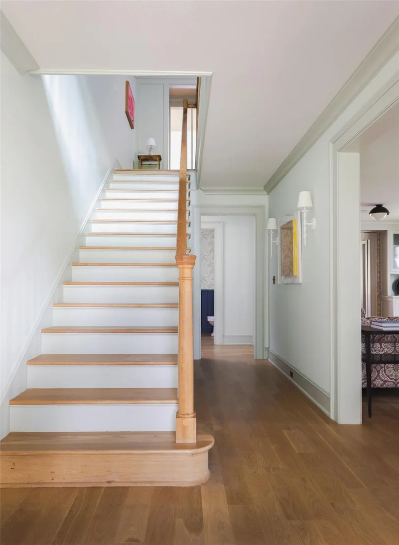 Photo of 2308 Bridle PATH