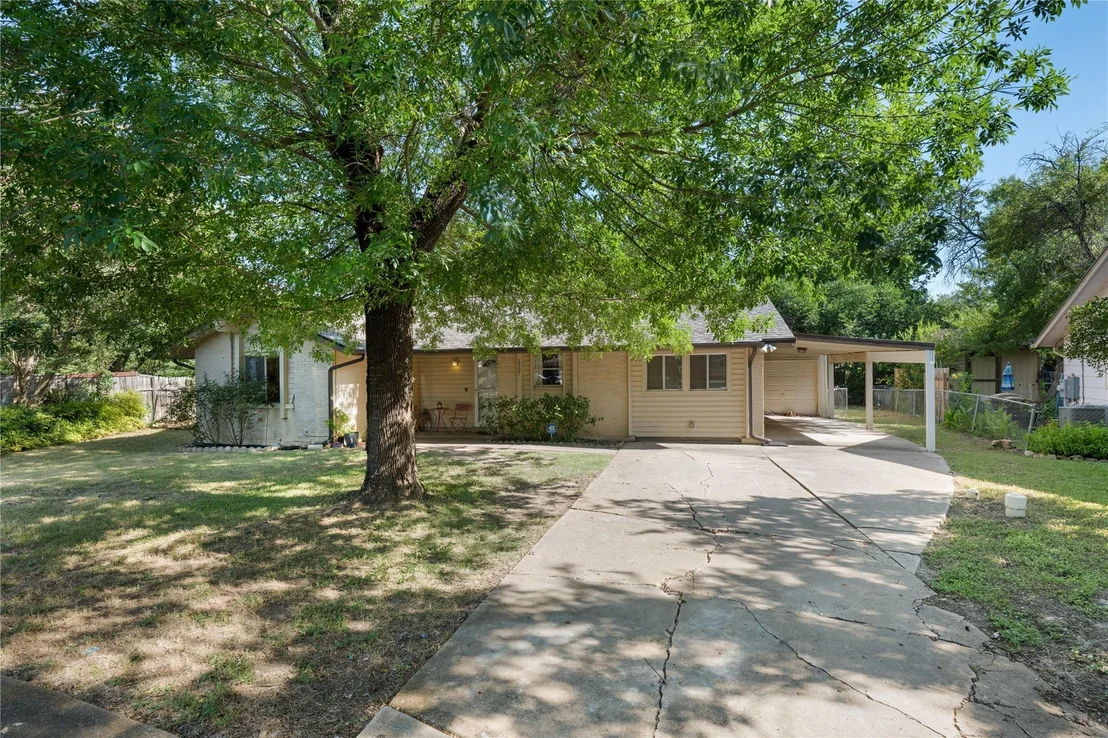Photo of 2307 Valley High CIR