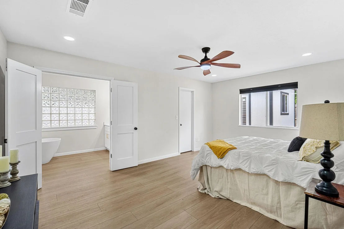 Photo of 3012 Monument DR
